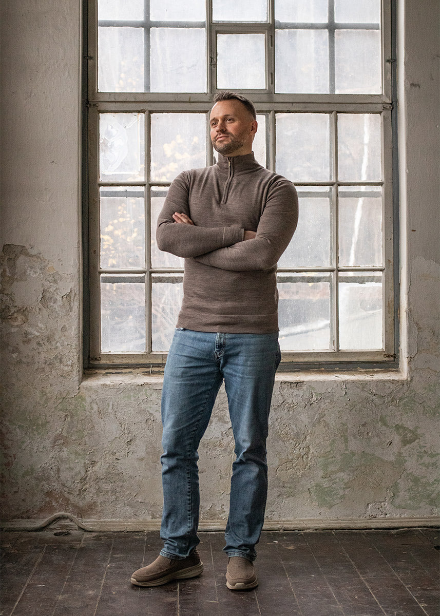 Finstrikket ullgenser halv zip - Brun