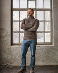 Finstrikket ullgenser halv zip - Brun