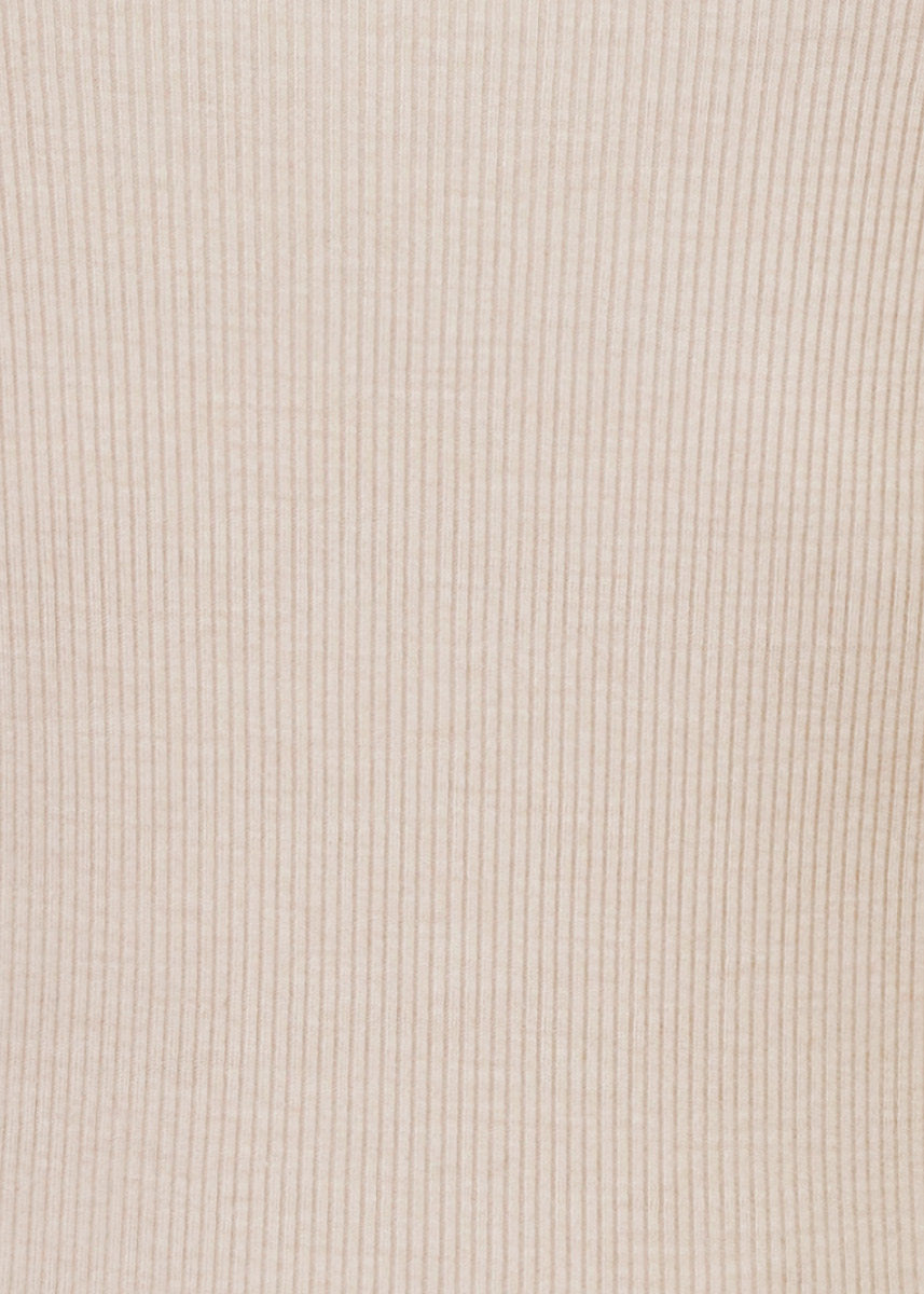 Ull med silke ribbestrikket - latte - swatch