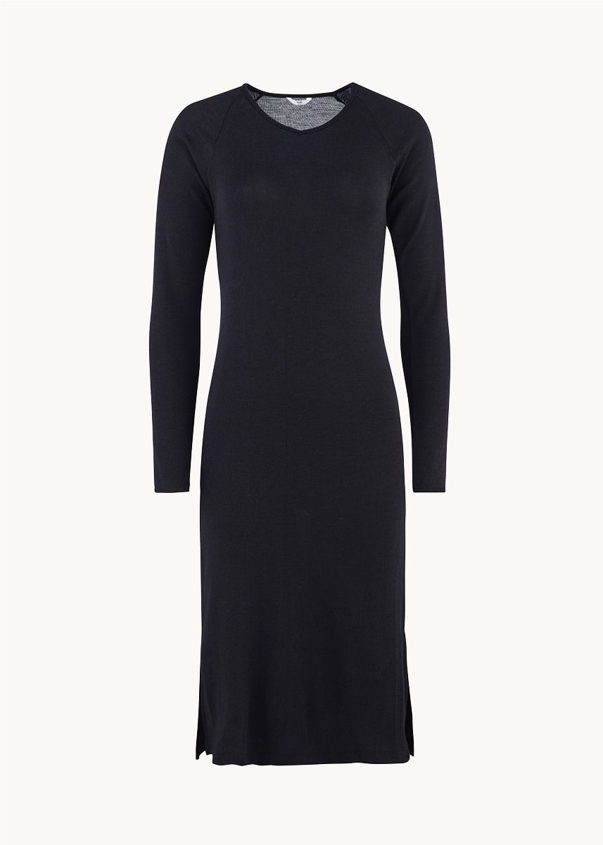 Kjole i finull med silke og v-hals 