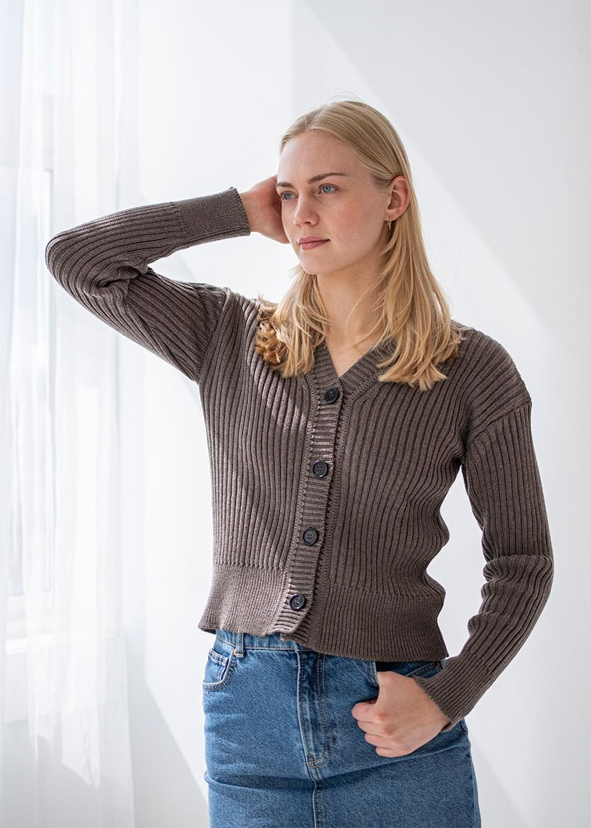 Ribbestrikket cardigan i ull, dame 