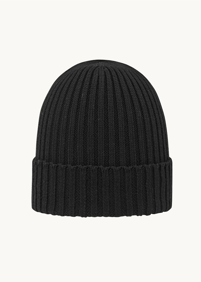 Ribbestrikket lue i ull